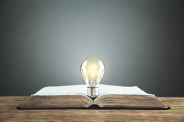 沈烨苏卿卿窦姿若是什么小说