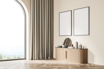 郑语童人物介绍