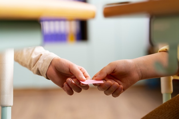 【电研所】研发重大突破！无膜燃料电池可使用乙醇充电