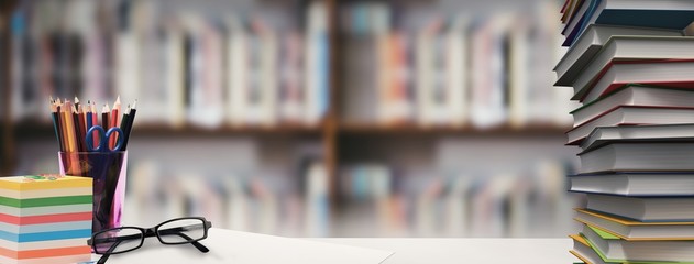 算汽车的油耗是拿油钱除以公里数还是拿公里数除以油钱？